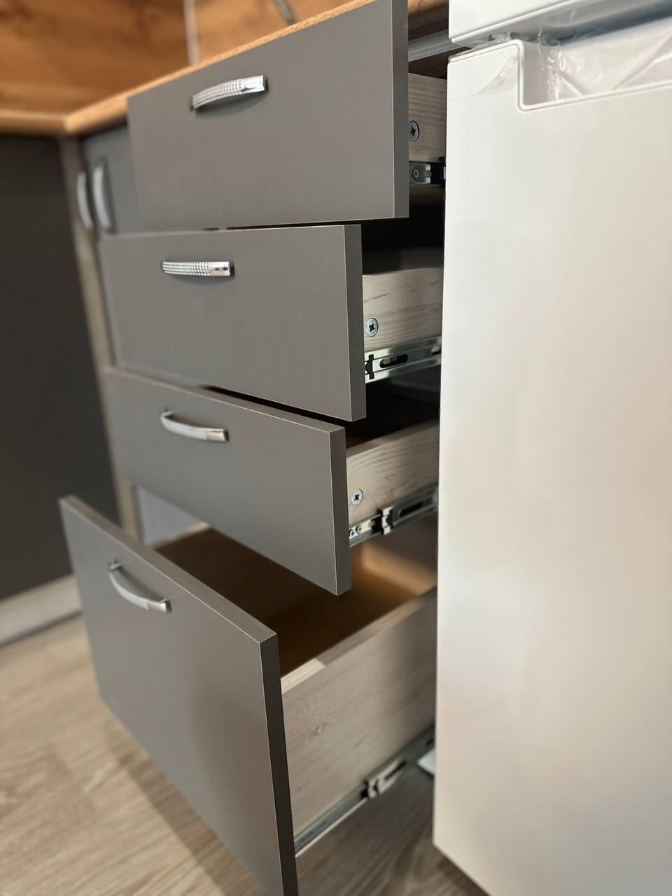 Кухонный гарнитур угловой 1 в Барнауле купить