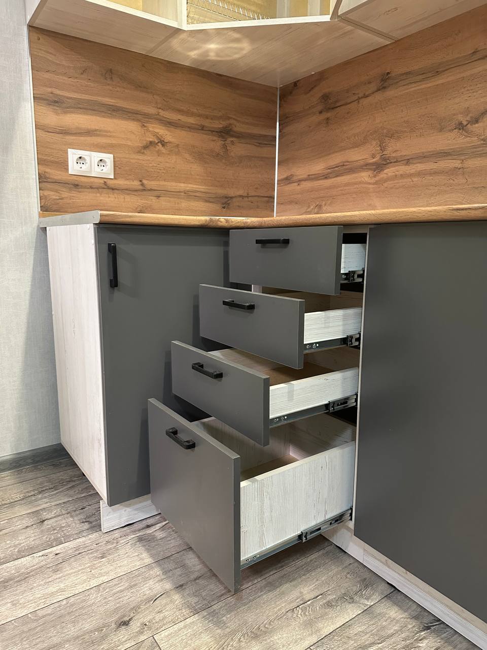 Кухонный гарнитур угловой №5 в Барнауле купить